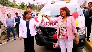 Rosa Vásquez entrega ambulancias que salvarán vidas en Yangas y Canta
