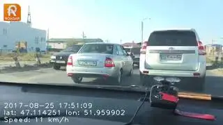 25-08-2017 ул.С.Датова, Атырау. Нарушение