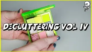 DECLUTTERING MAKEUP VOLUME 4 (2020)