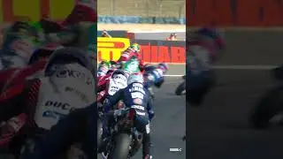 Bautista's Superpole Race crash! 💢 | 2024 #FrenchWorldSBK 🇫🇷