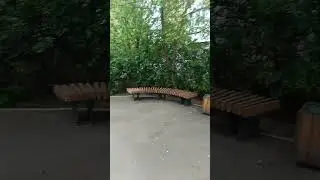 В каждом дворике найдётся уютное место для праздника. :-)