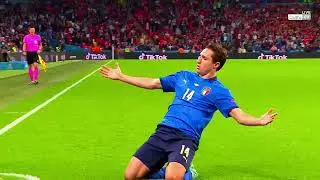 Chiesa Knee Slide Celebration Rare Free Clip | Italy 2020