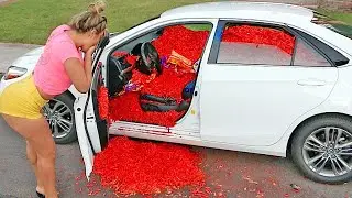 Warpping My Friends Car In Duct Tape !! Sorry Not Sorry?