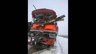 ДТП лесовоза с Тепловозом