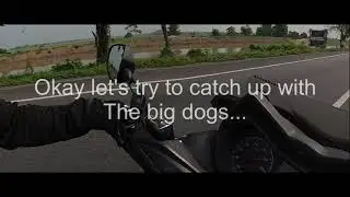 Xmax riding with the big boys - Quick ride to Nakhon Nayok