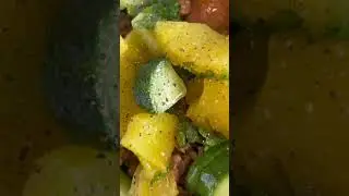 Nara Smith inspired tutorial on making a caribbean curry 😌🍍🍛