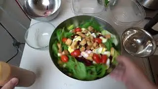 Making the House of Prime Rib spinning salad