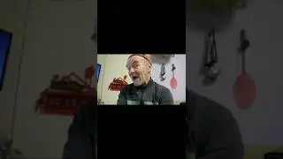 Анекдот про попугая 