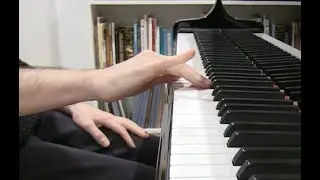 Solution to the beginner pianists' "Pointy Pinky Problem".