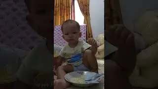 hai temen-temen aku lagi makan mie nih dari @promina