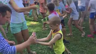 Фестиваль красок #belholi в лагере Луч!)