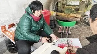 农村小作坊，加工饼干和辣条，1斤1块钱加工费，看看生意多火