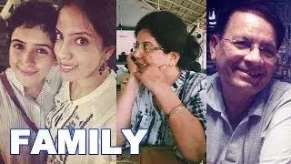 Sanya Malhotra Family Photos - Father, Mother, Sister & Boyfriend