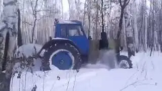 Мтз-82мл с пустой телегой)