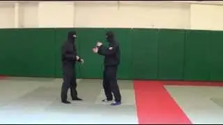 ОМОН. Видео рубрика по самообороне и боевому самбо. Урок 7.