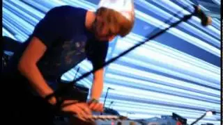 Trilingual Dance Sexperience (Live)