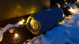 JBL CHARGE 5 BASS TEST WITH CHRISTMAS LIGHTS