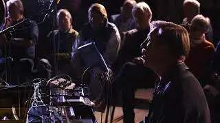 Vlady Bystrov' STKHSNS KNTKT for two soloists and 4 canal live-electronic