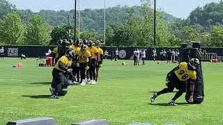 Steelers Defensive Linemen And Outside Linebackers Practicing At OTAs