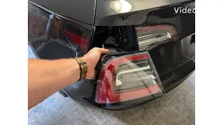 Tesla model 3 tail light removal (concise)