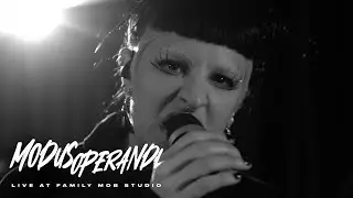 WINA - MODUS OPERANDI - (Ao vivo no Family Mob Studio)
