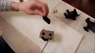 Overhauling the heater solenoid valves using the Mercedes W 124 (eggs) as an example