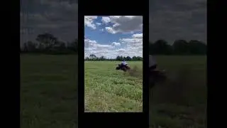 Big guy riding fourwheeler gone wrong ! Failed