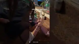 ARM WRESTLING GIRLS AT PARTY (5v1??) 