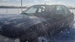 Audi 200 валит боком