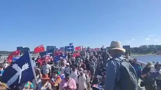 Australia answers Canadian call for Aid! Breaking news! Please share!