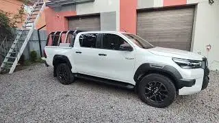 Кунг для пікапа Toyota Hilux
