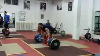 Deadlift 250kg x 5