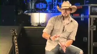 Jason Aldean on Wrangler Retro Jeans available at RCC Western Stores