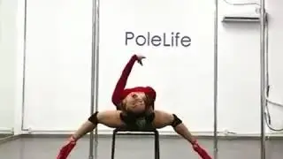 Стрип пластика со стулом.