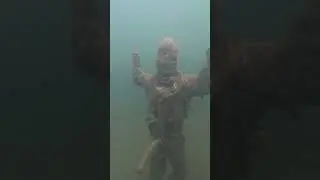 Мы спускались на глубину до 9 метров🔥 Первый раз в жизни увидел подводный мир! Ощущения космос!
