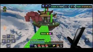 I played minecraft bedwars with pvp texture