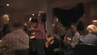 MARIA DE LOURDES - Andei a tua Procura ( Fado Pedro Rodrigues)