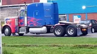 Optimus prime at the carwash on the way to work??