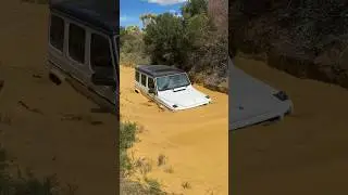 G-CLASS SWIMMING! 😱