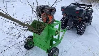 Wood chipper with gasoline engine