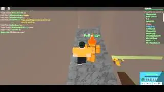 Looking at the new Super Condos in the Plaza Beta (ROBLOX)
