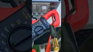 Заряжаю на улице! 22А Лабораторный БП с встроенной  батареей.