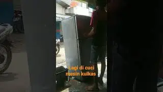 lagi cuci di kulkas