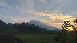 Bangun Rumah di Pedesaan Yg Indah, dan Gotong Royong yg Masih di jaga