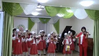 "Праздничный марш" Г.Петер