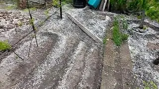 Град, 9 травня...