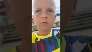 Попросила брата меня снять 🫣🤣