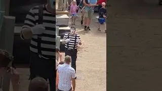 Who? Me??!! 😅😅 Tom the Mime Antics