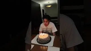 Siempre pasa en los cumpleaños 🎂 😂