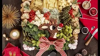 Indulge your imagination this holiday and create this festive Rudolph Cheeseboard.